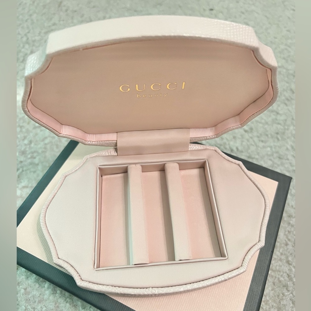 GUCCI Pink Lipstick Holder